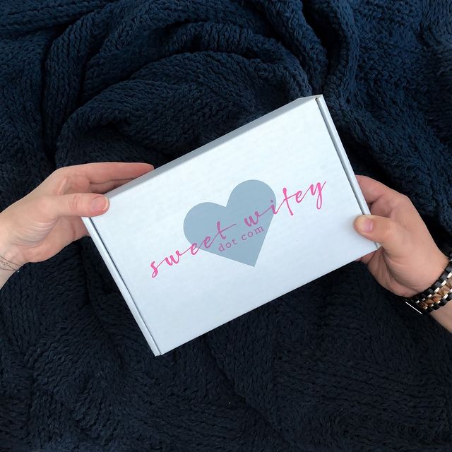 White custom box with pink hearts &ndash; 'You + Me = 4ever' printed on lid