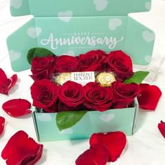 Anniversary box with red roses and green custom lid